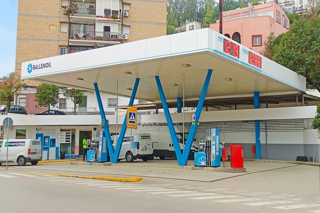 Ballenoil San Juan de Aznalfarache