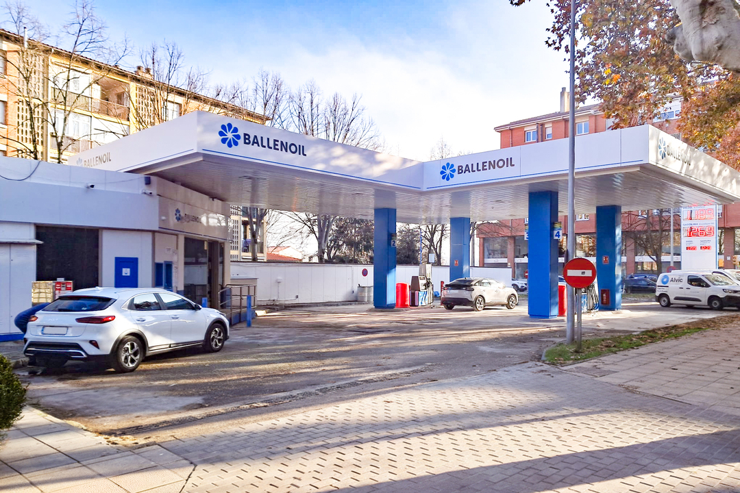 Gasolinera Ballenoil en Vic