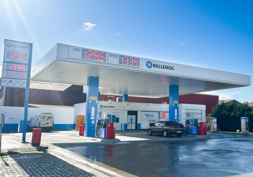 Gasolinera Ballenoil en Avilés