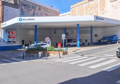 Gasolinera Ballenoil en Santa Coloma de Gramenet