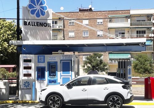 Gasolinera Ballenoil en Ciudad Lineal, Madrid