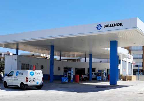 Gasolinera Ballenoil en Lucena